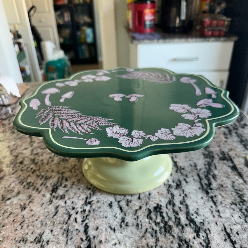 Anthropologie Elin Cake Stand